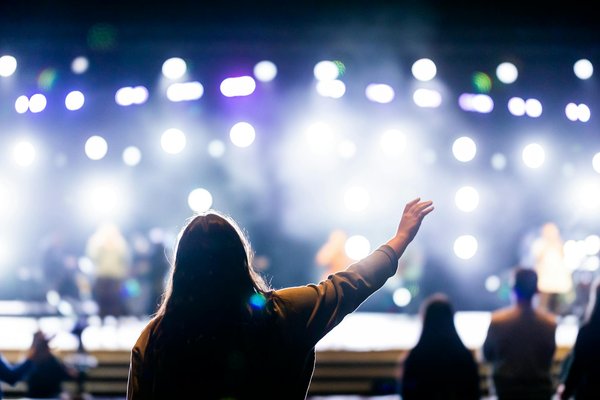 Quels accessoires sont essentiels pour la photographie artistique ?
